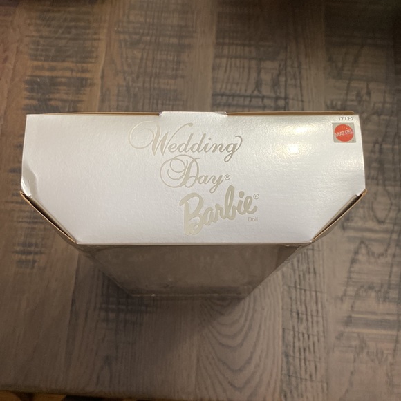 NRFB Wedding Day Barbie ~ Reproduction Of 1961 Doll - Red Head 💍💒 - Picture 10 of 13